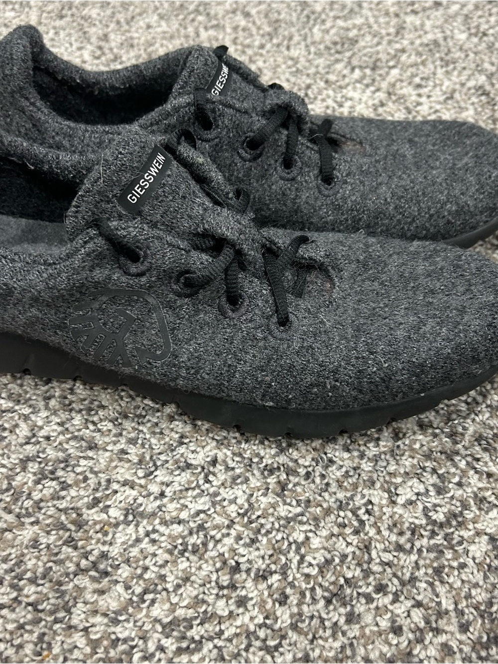 GIESSWEIN Womens Running Shoes Gray Merino Wool Runners, Size EU 39 USA 8.5